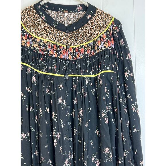 Free People Paloma Printed Blouse Black Floral Size Large - Picture 3 of 10